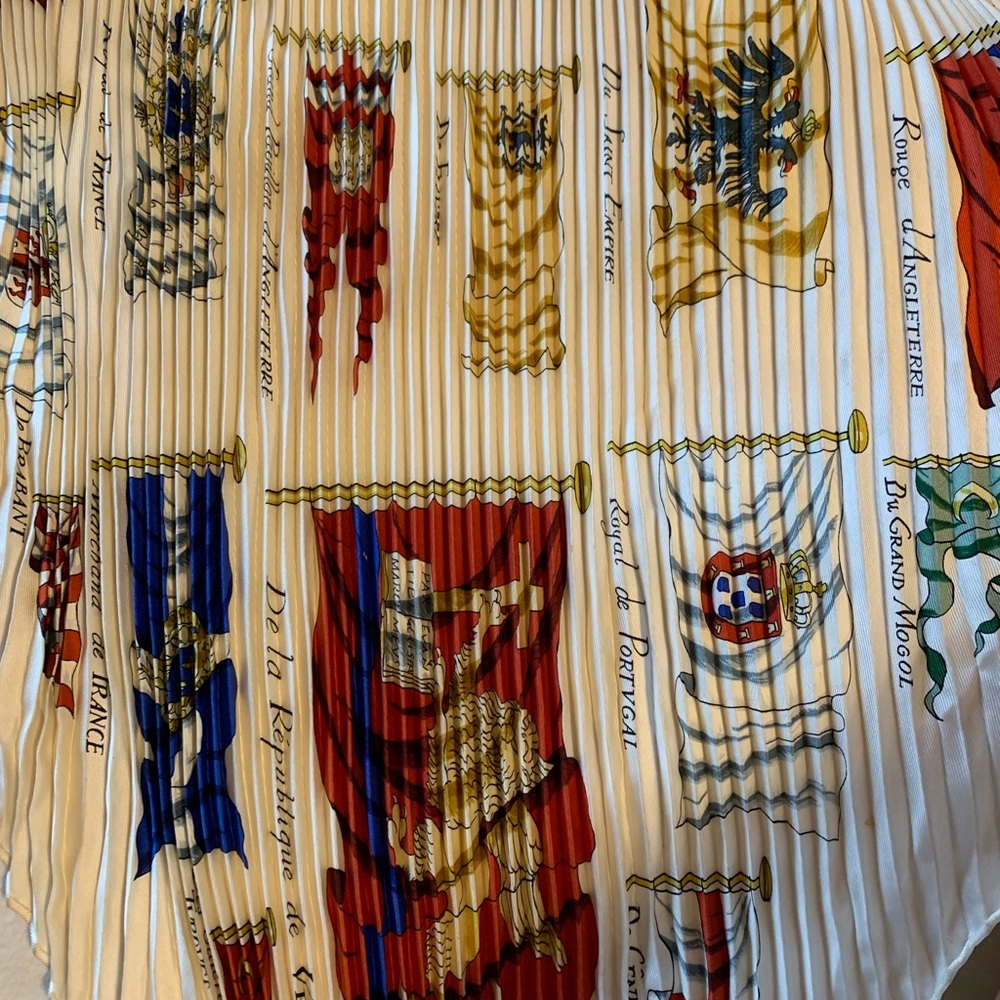 Hermes Plisse Pleated Silk Scarf - flags Made in France vintage rare - Picture 9 of 13